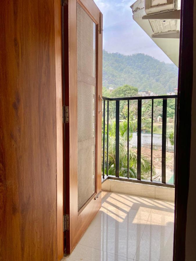 Hotel Namami Tapovan Rishikesh Bagian luar foto