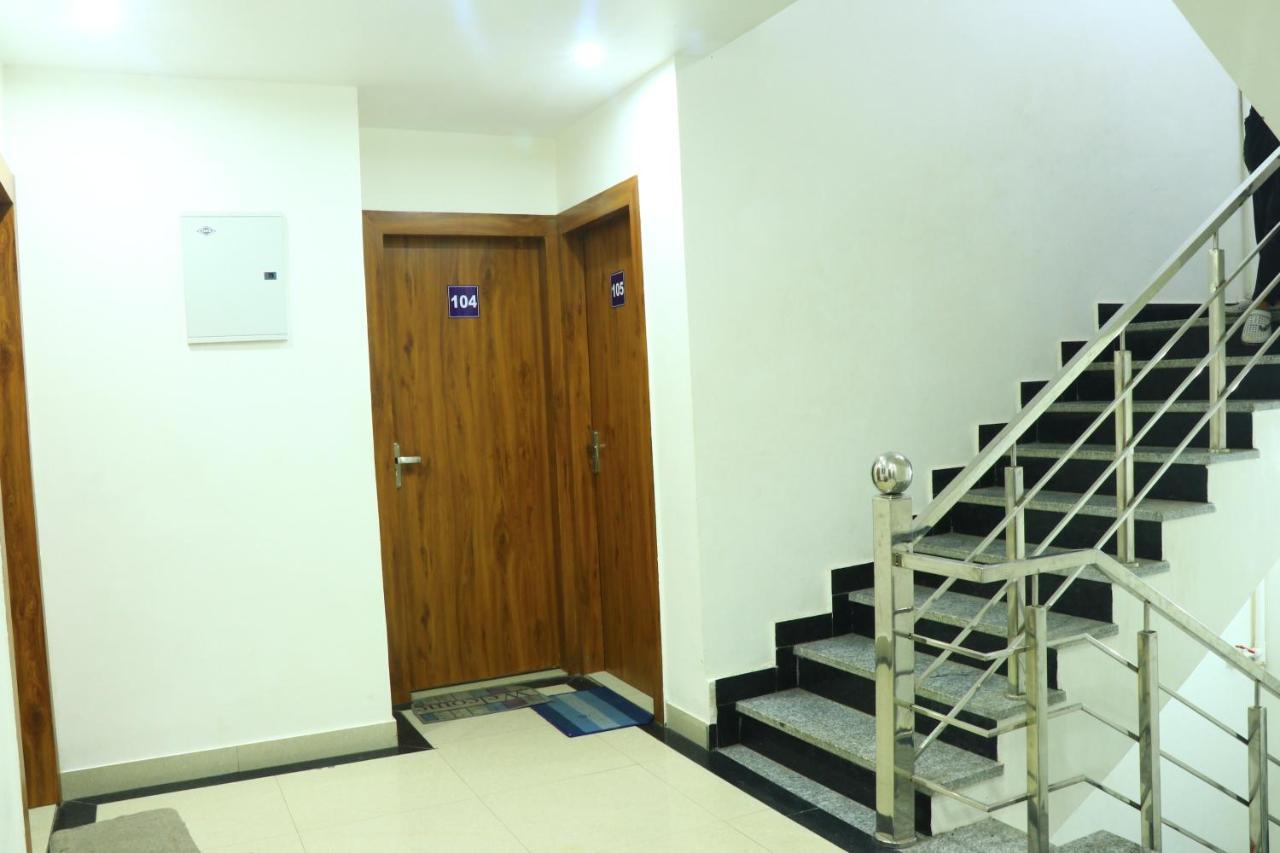 Hotel Namami Tapovan Rishikesh Bagian luar foto